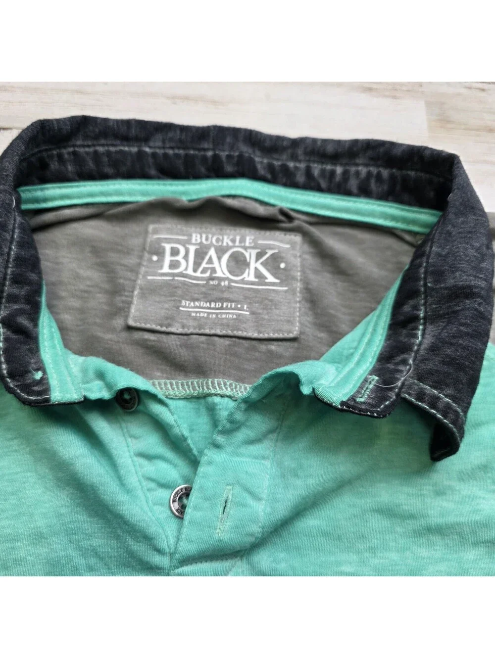 Buckle BKE Black Green Contrast Sleeves Polo Shirt LG Standard (fits tight)